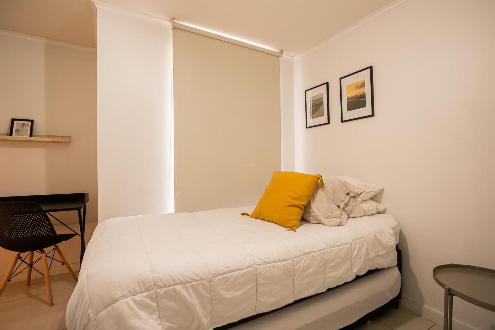 Family-friendly Urban Retreat In Sara Del Campo Apartamento